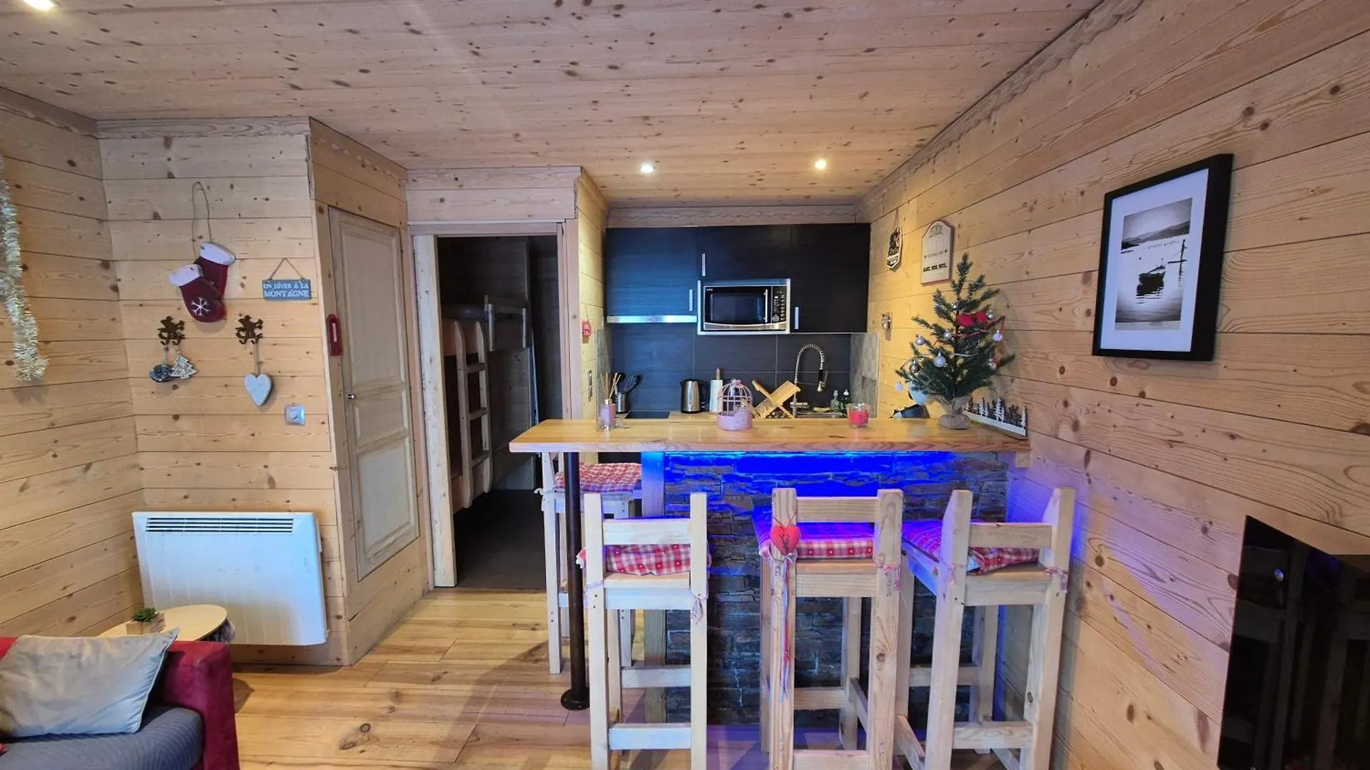 Charmant T2 Renove- Praloup 1600-Parking Prive, Proche Station Apartment Uvernet-Fours France